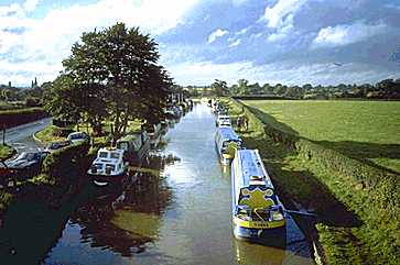 George's: Canal Boating in the U.K. and Europe
